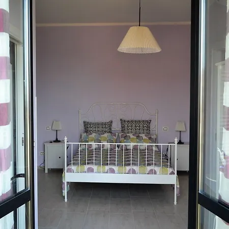 Arechi Bed & Breakfast 3*