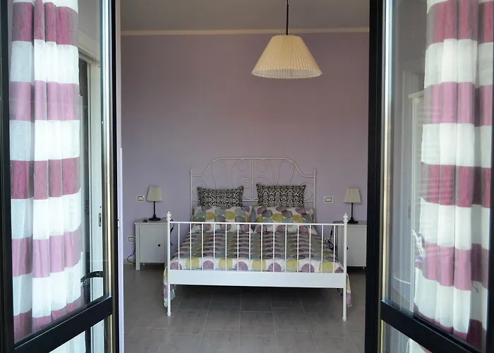 Arechi فندق مبيت وإفطار 3*